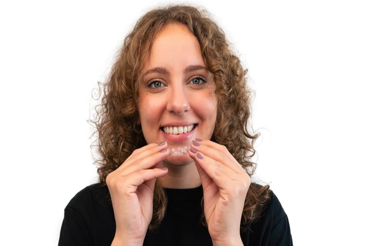 How Invisalign Makes Smiling in Photos