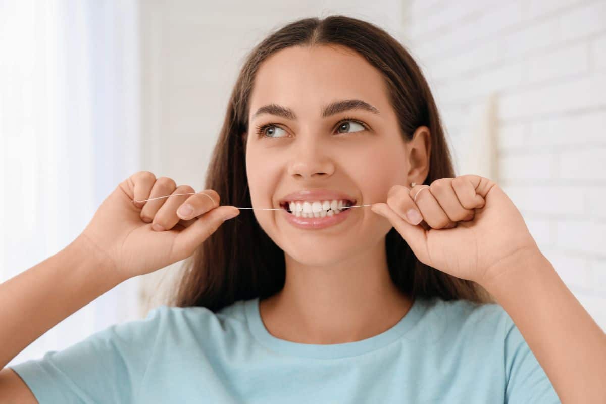 Featured image for “The Right Way to Brush and Floss: Are You Making These Common Mistakes?”